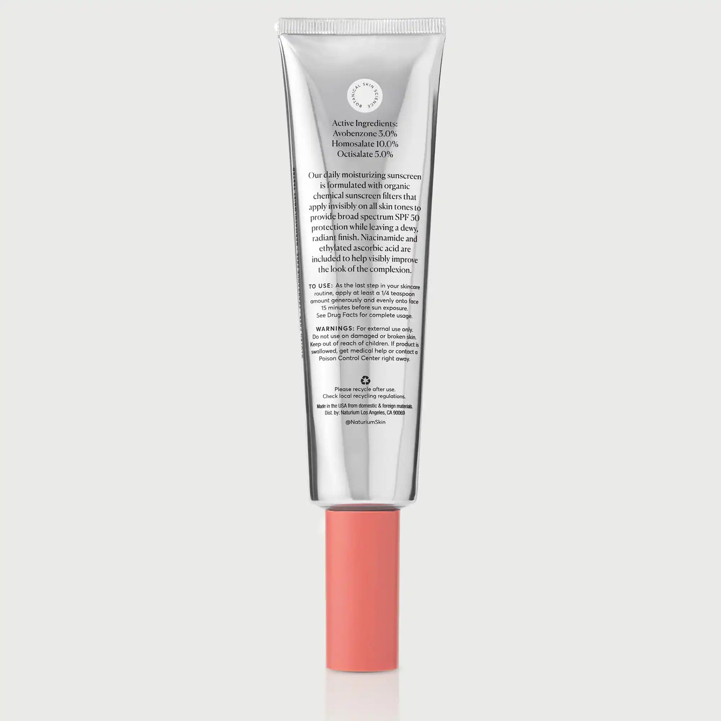 dew-glow-moisturizer-spf-50-jumbo-i0 NATR_Dew_Glow_Jumbo_Back_CapOn_bonebkgd.webp