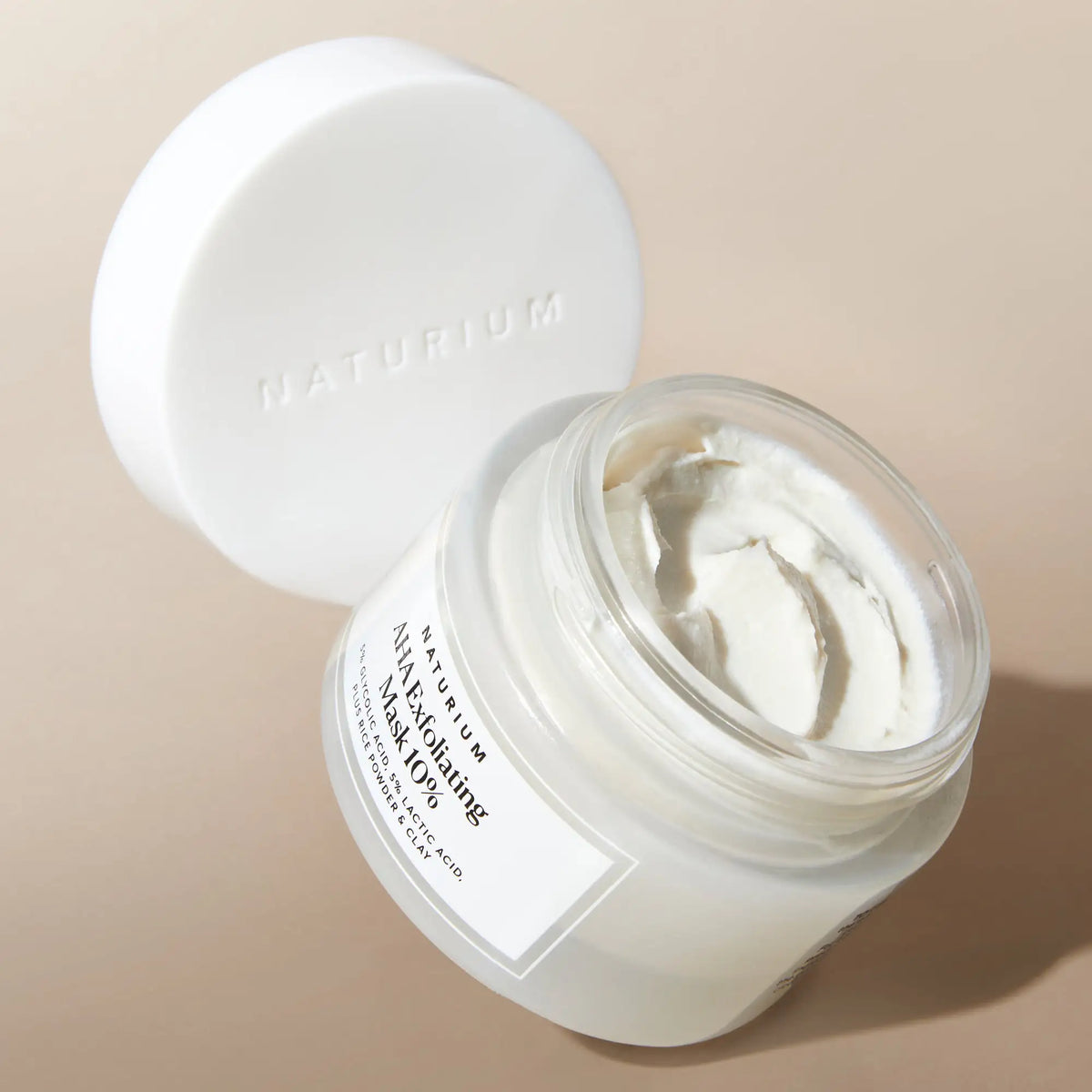 aha-exfoliating-mask-10-o4 AHAmask_0957-crop.webp
