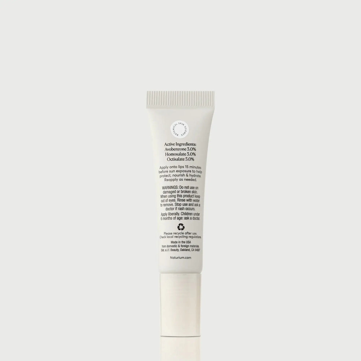 phyto-glow-lip-balm-spf-45-clear-z7 NATR-10124_PhytoGlow_SPF_Clear_primary_capon_back_bonebkgd_1.webp