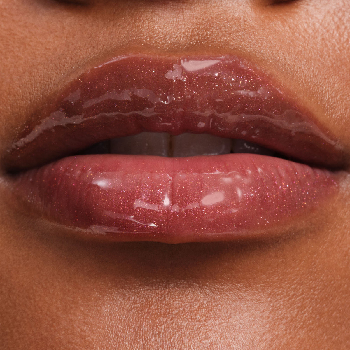 phyto-glow-lip-balm-shimmer-galaxy-u0 NATR-10137-Phyto-Glow-Lip-Hover-Galaxy.jpg