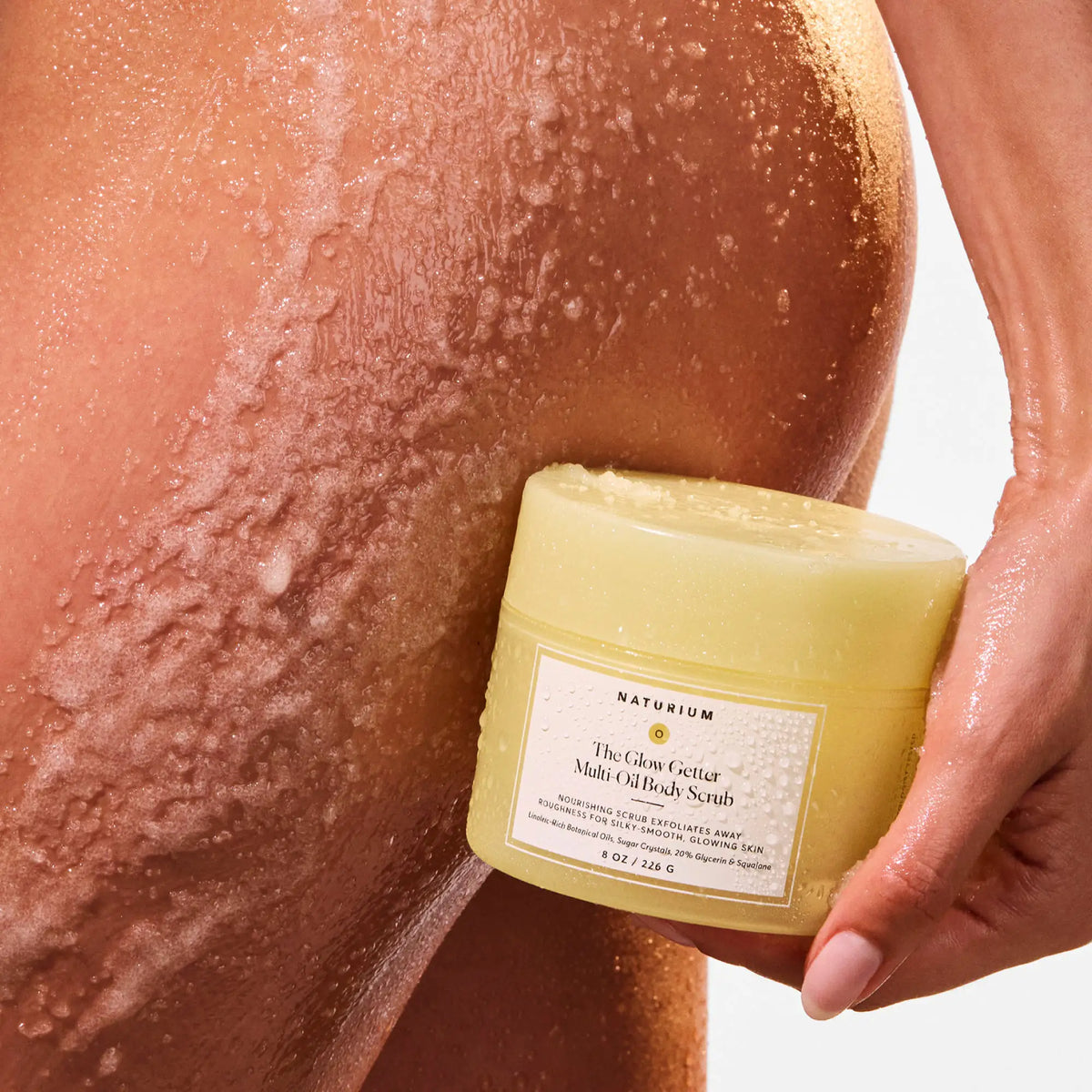 the-glow-getter-multi-oil-body-scrub-r7 NATR-40028-Alt-Image-The_Glow_Getter_Multi-Oil_Body_Scrub-07.webp
