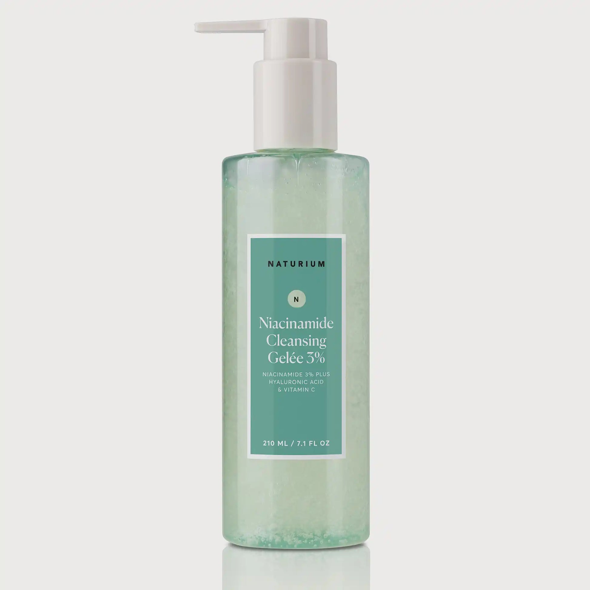 niacinamide-cleansing-gelee-3-t7 NATRM_Ecomm_Niacinamide-Cleansing-Gelee_Front.webp