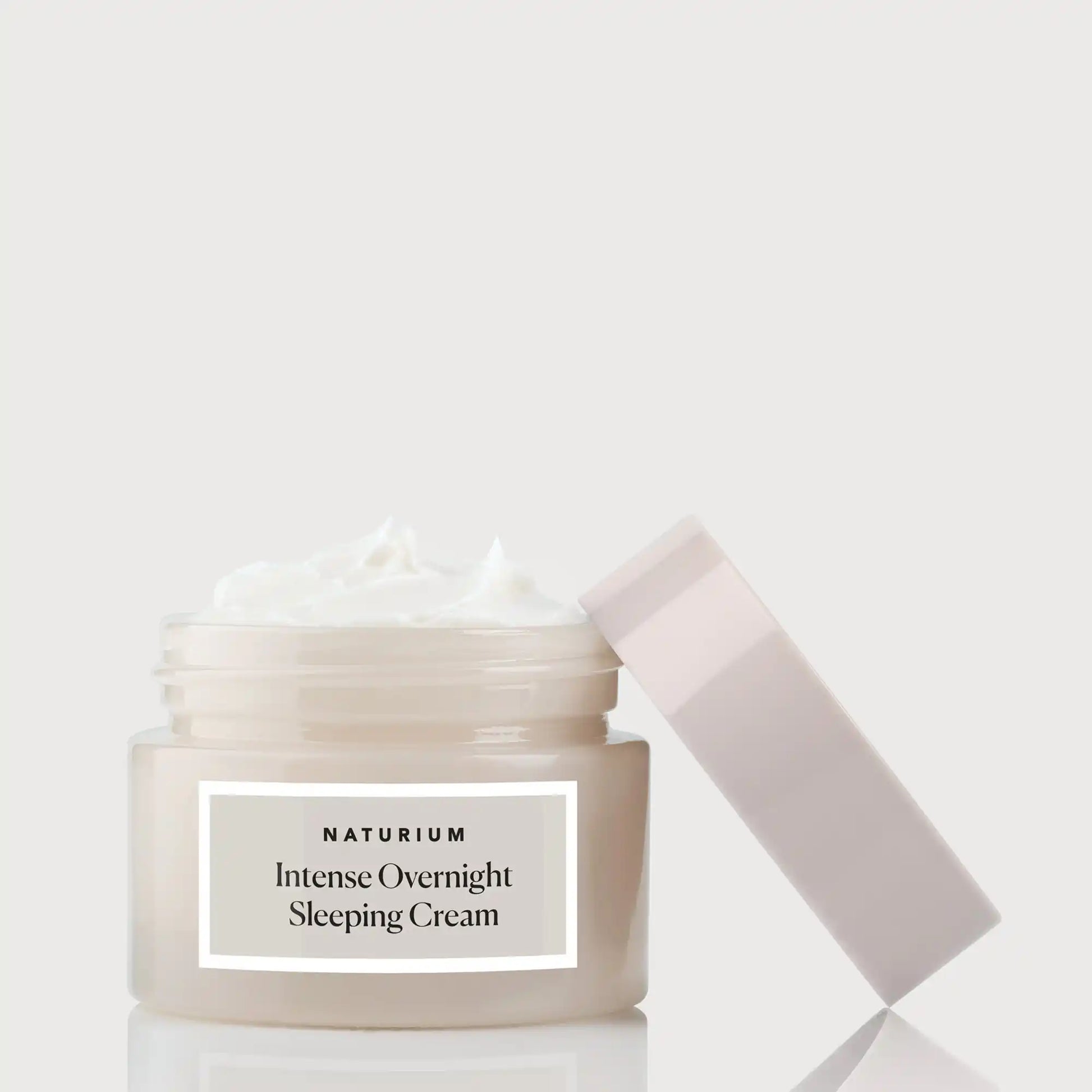 intense-overnight-sleeping-cream-o5 NATR_Catalog_Overnight-Cream-CapOff.webp