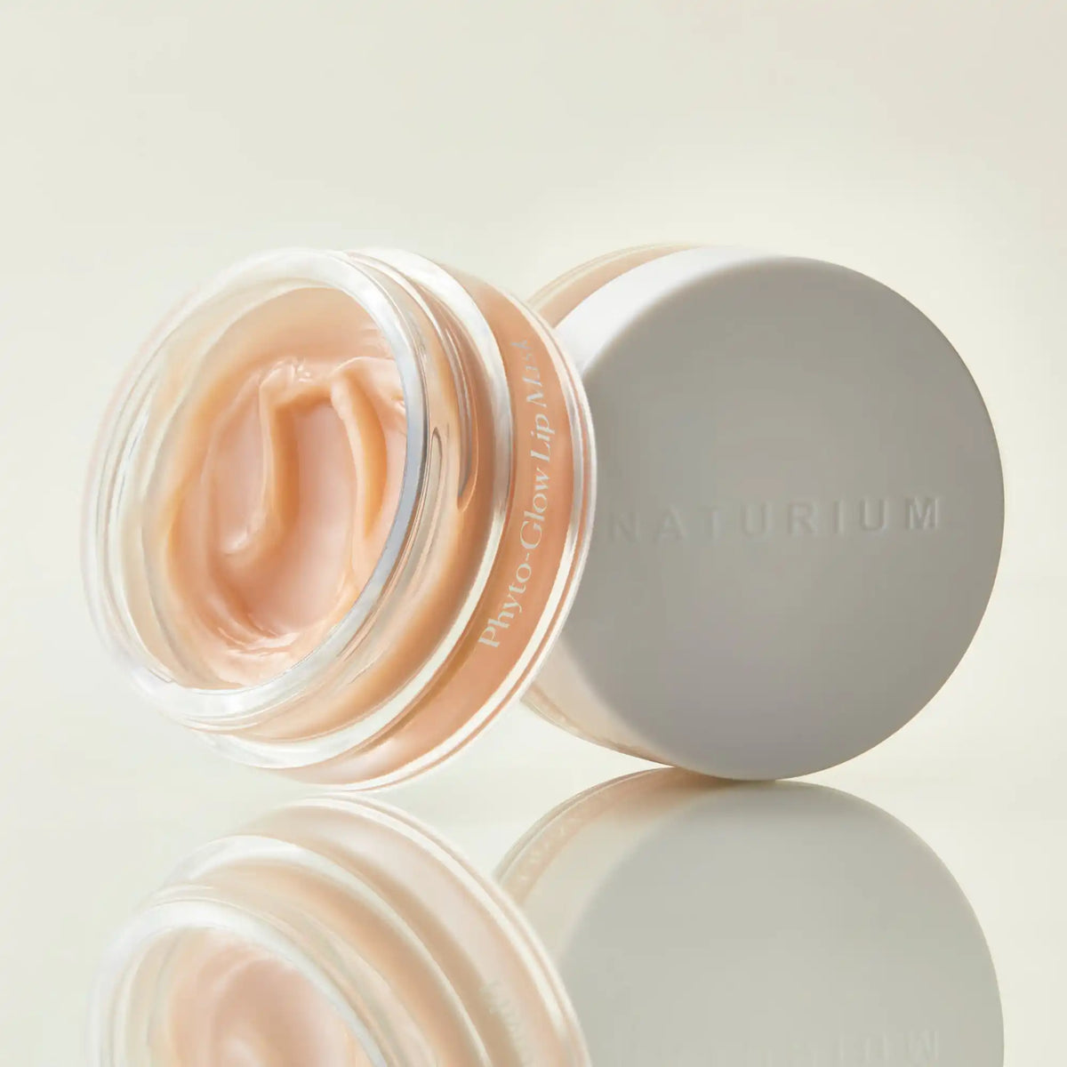 phyto-glow-lip-mask-o7 phyto-lipmask_0607-crop.webp