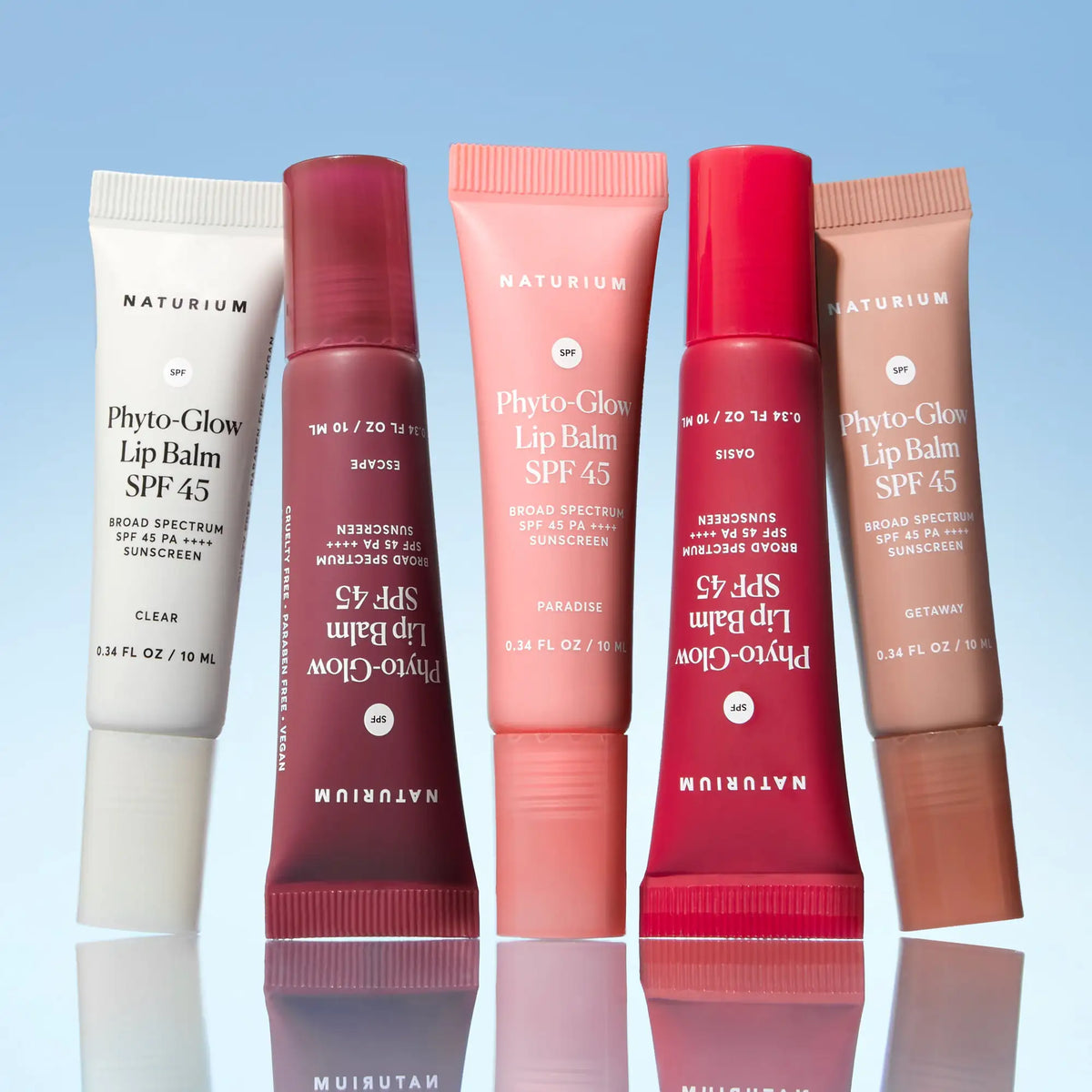 phyto-glow-lip-balm-spf-45-getaway-v2 phytoglowSPF_6428-crop_cde1553e-6f3e-4726-9686-a6dd715ed7c9.webp