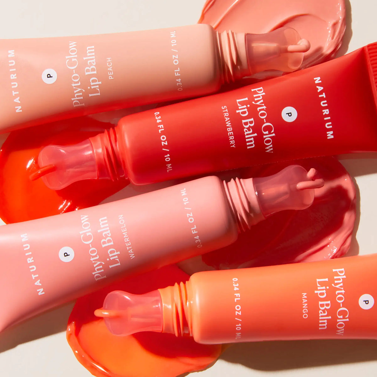 phyto-glow-lip-balm-strawberry-p8 phytoglow_1900-crop_31ad35fa-dd72-46a6-8bf8-8e48bfcbf0a0.webp
